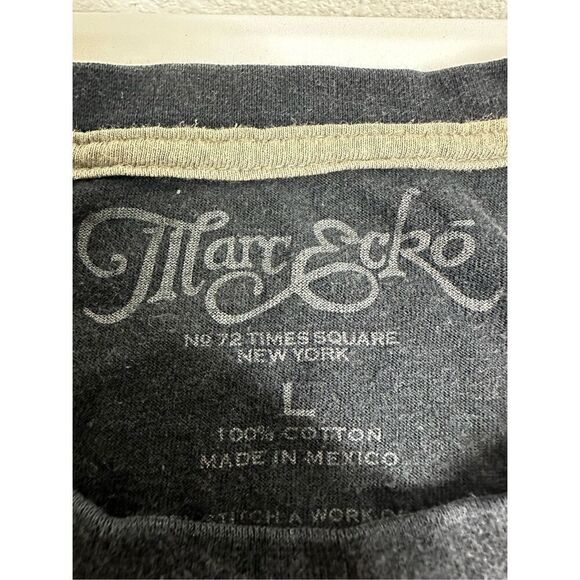 Marc Ecko Black Cotton Men’s Skull Paint T-Shirt Size L - Picture 3 of 11